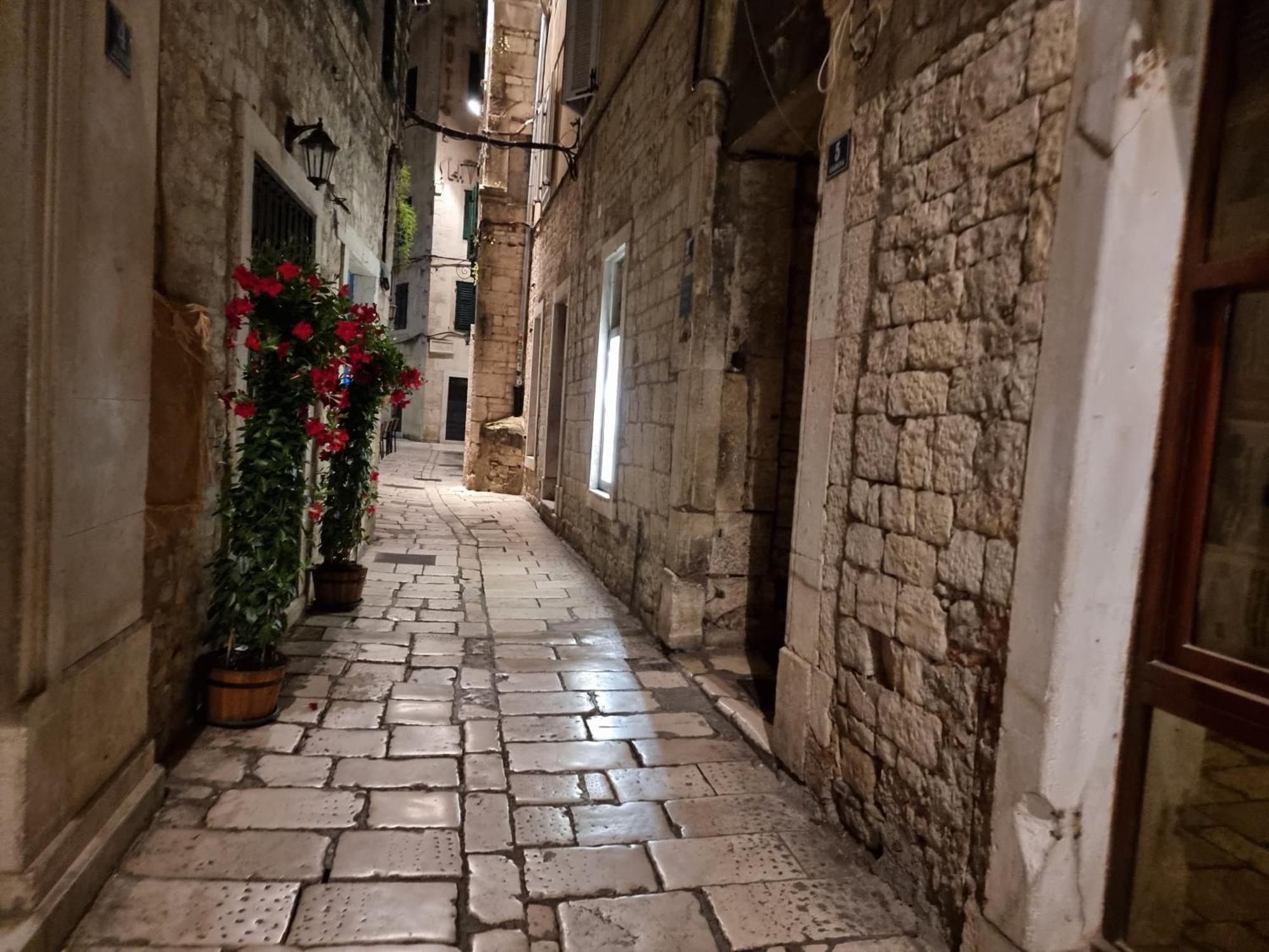 Malena Palace Experience Split Zewnętrze zdjęcie